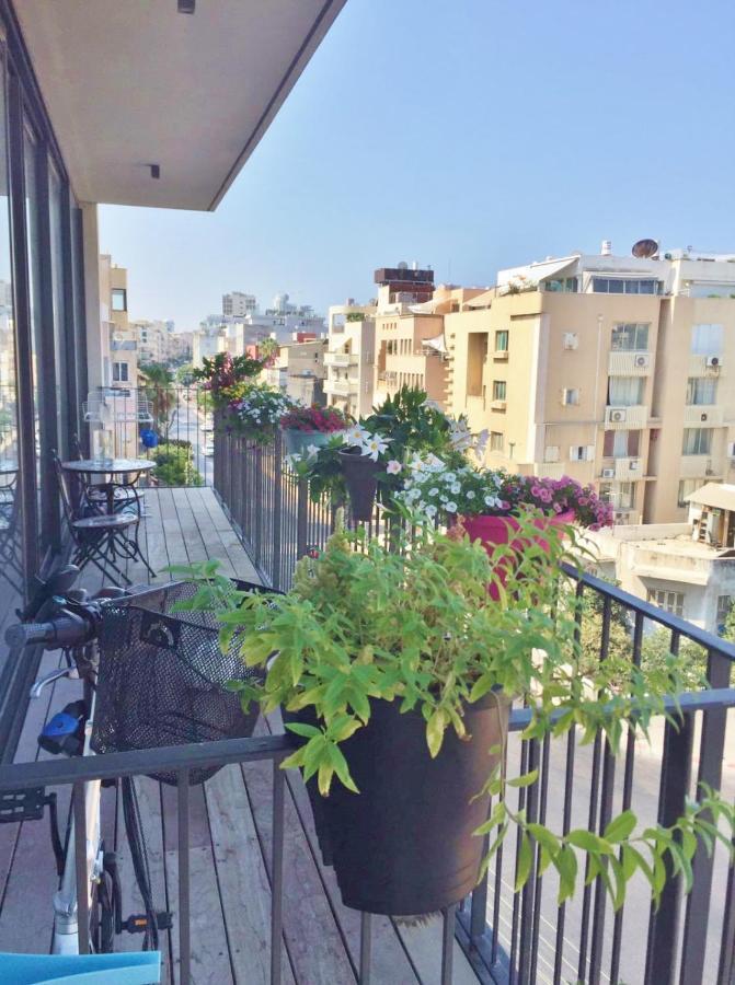 Beautiful 2 Bed On The Apartment Tel Aviv
