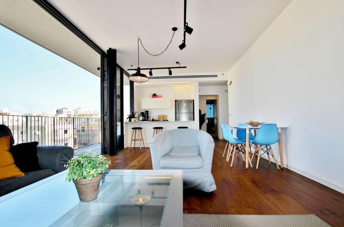 Apartment Beautiful 2 Bed On The
